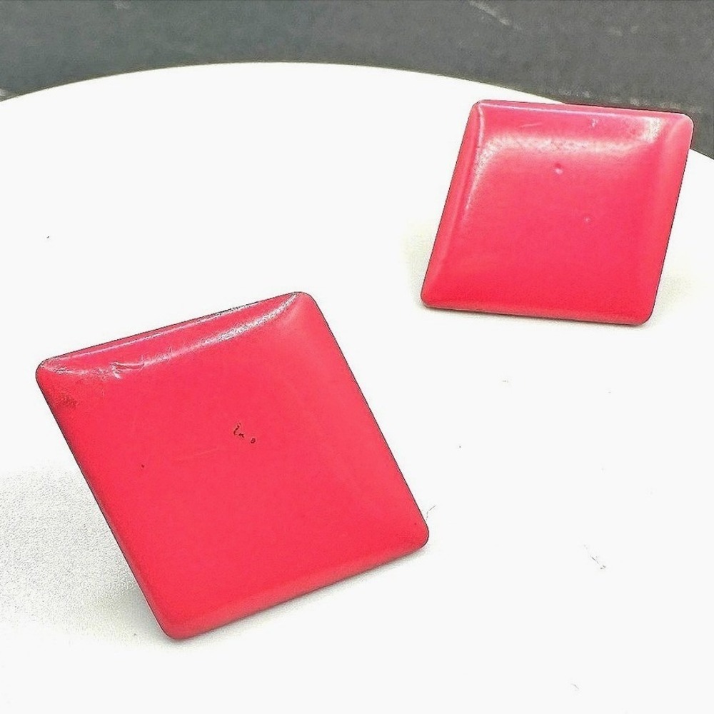 Vintage 80s Red Rhombus Square Stud Earrings Geometric Plastic Mod Punk Style